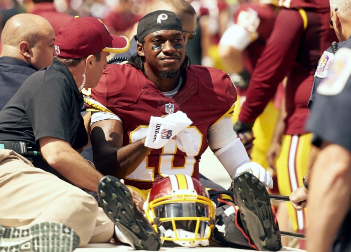Robert-Griffin-III-X158643_TK1_040.jpg